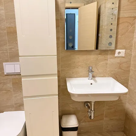 Apartment Luxury 8 At Square 21