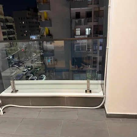 Luxury 8 At Square 21 Apartament Tirana