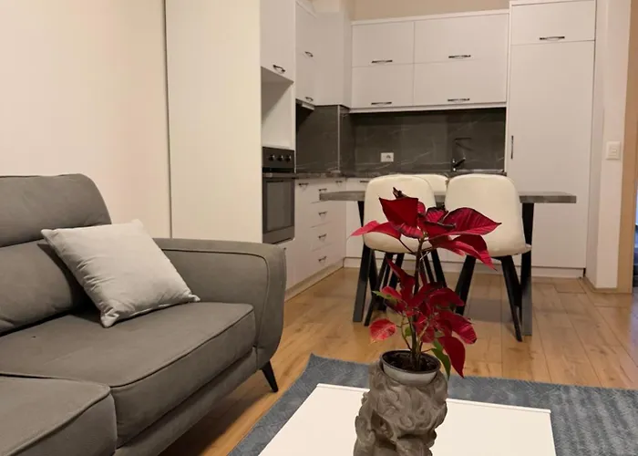 Luxury 8 At Square 21 Apartament